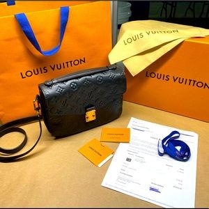Louis Vuitton Pochette Metis noir Empreinte